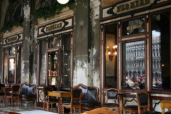 Un espresso mágico en la ciudad de los canales